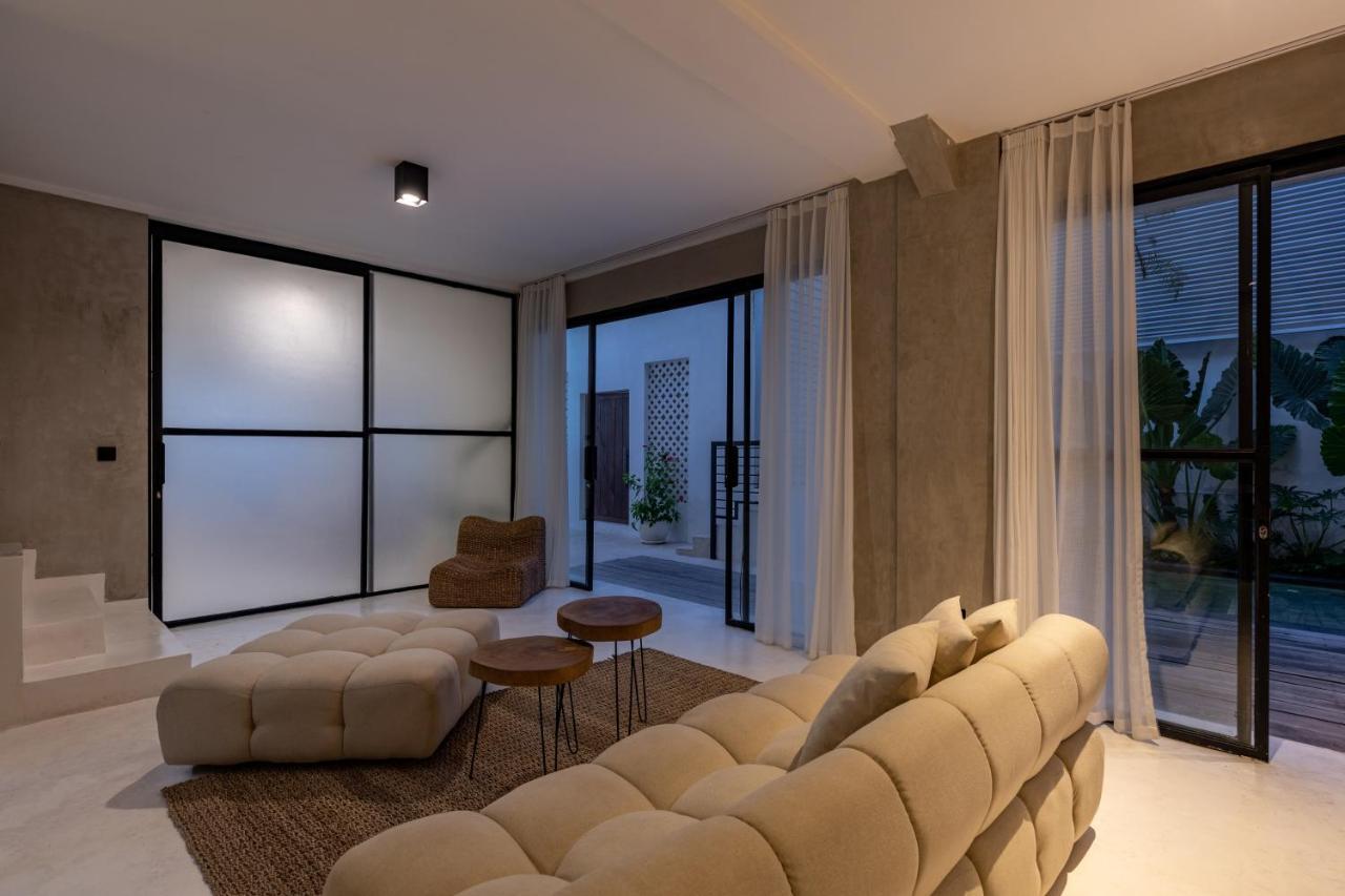4br Luxe Pool Villa-canggu Near Finns-wifi,parking